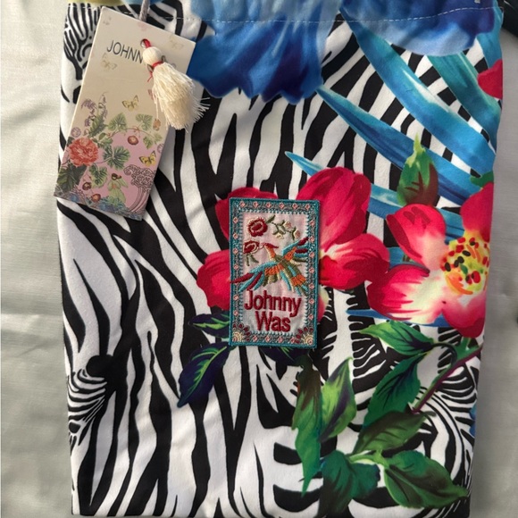 NWT Johnny Was Beach/Picnic Blanket - Picture 2 of 4